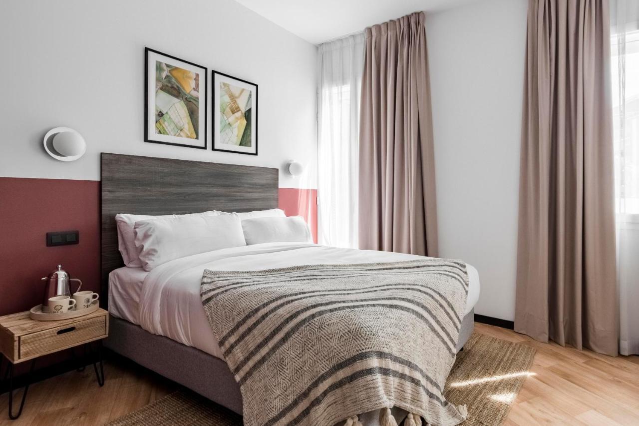 Bob W Arte Aparthotel Мадрид Екстериор снимка