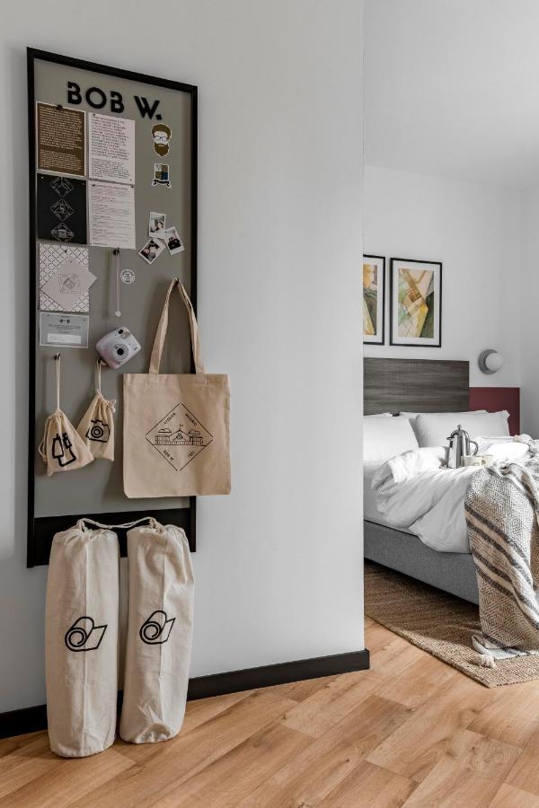 Bob W Arte Aparthotel Мадрид Екстериор снимка