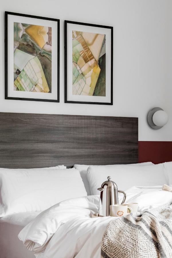 Bob W Arte Aparthotel Мадрид Екстериор снимка